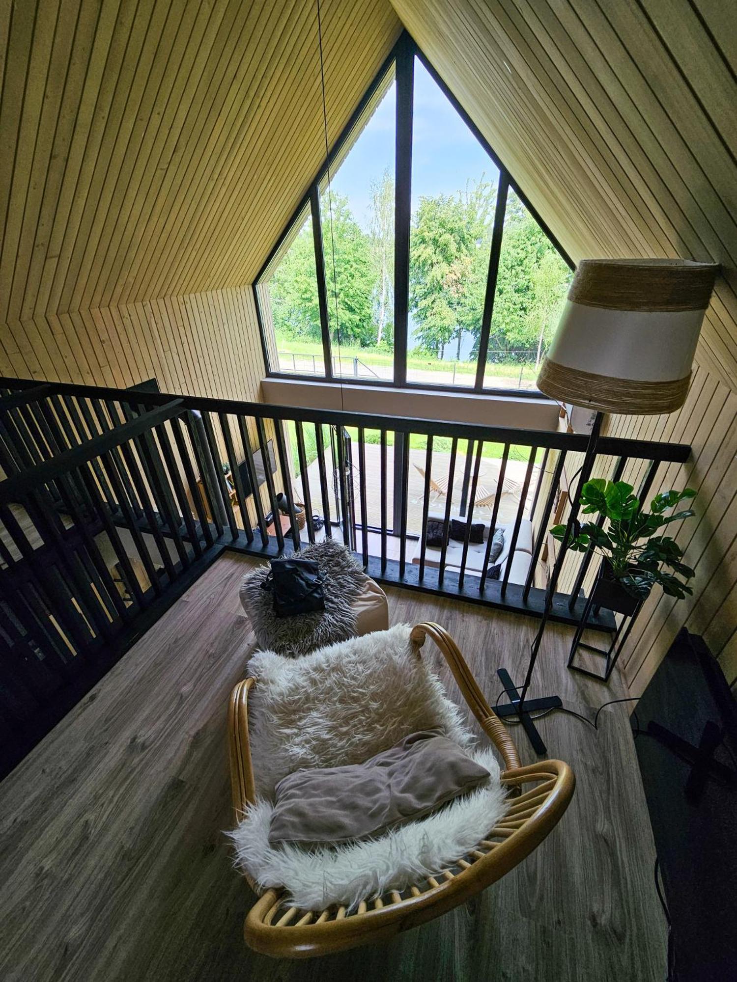 Hytte Na Wyspie -,,Roztoczanskie Morze" Kulikow Exterior foto
